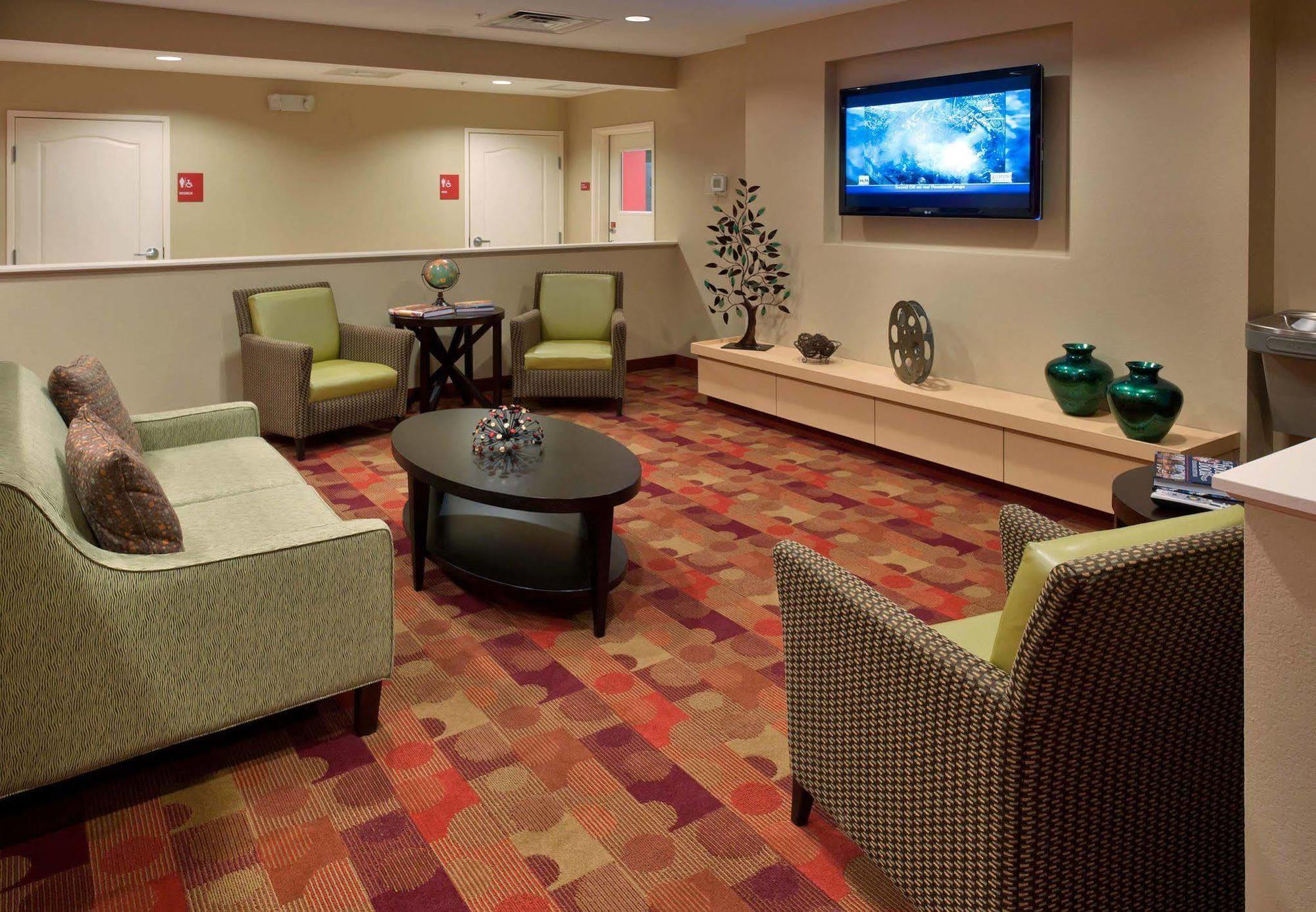 Towneplace Suites By Marriott Nashville Airport Exterior foto